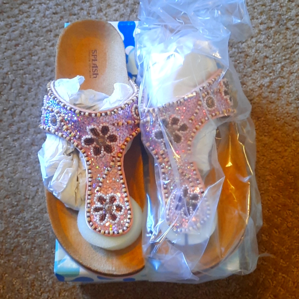 Splash Fashion Footwear Pink Satin Sandals Brand New Size 8